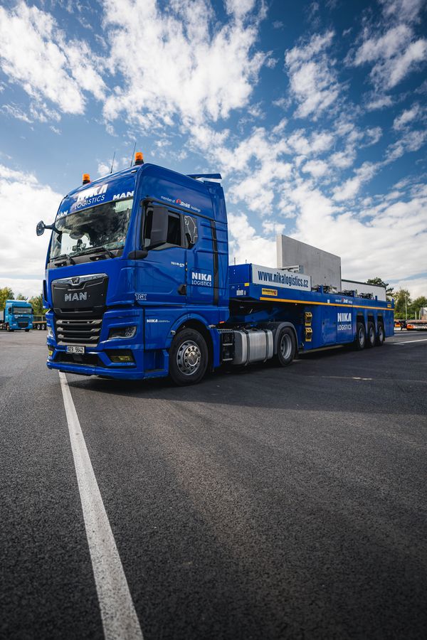 NIKA Logistics